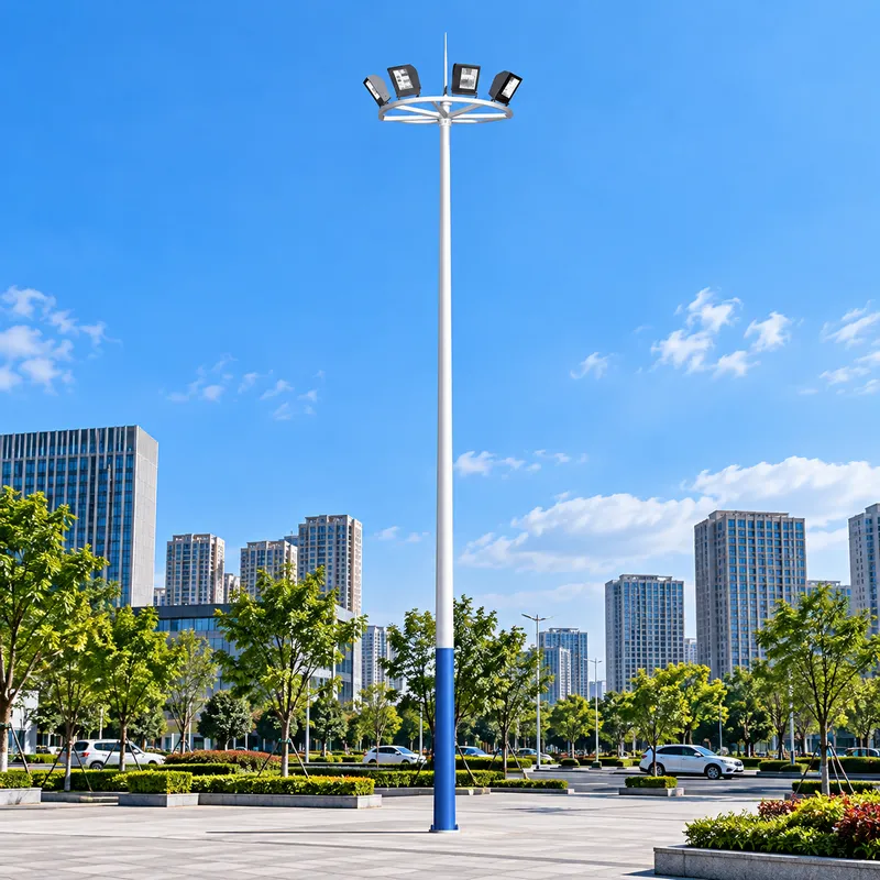 城市公共广场中杆灯照明，半圆形灯盘搭配多组LED投光灯具